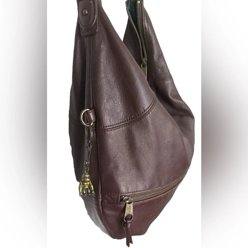 Kipling HB6413-747 Burgundy Leather Hobo Shoulder Bag Slouchy zip Bag charm
